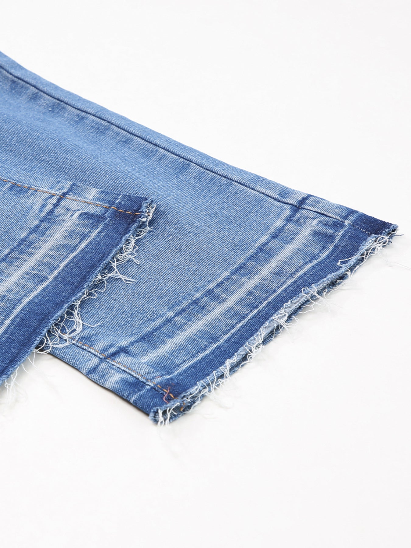 0b9538268d7844b0a6fe0763b21435bb-Max