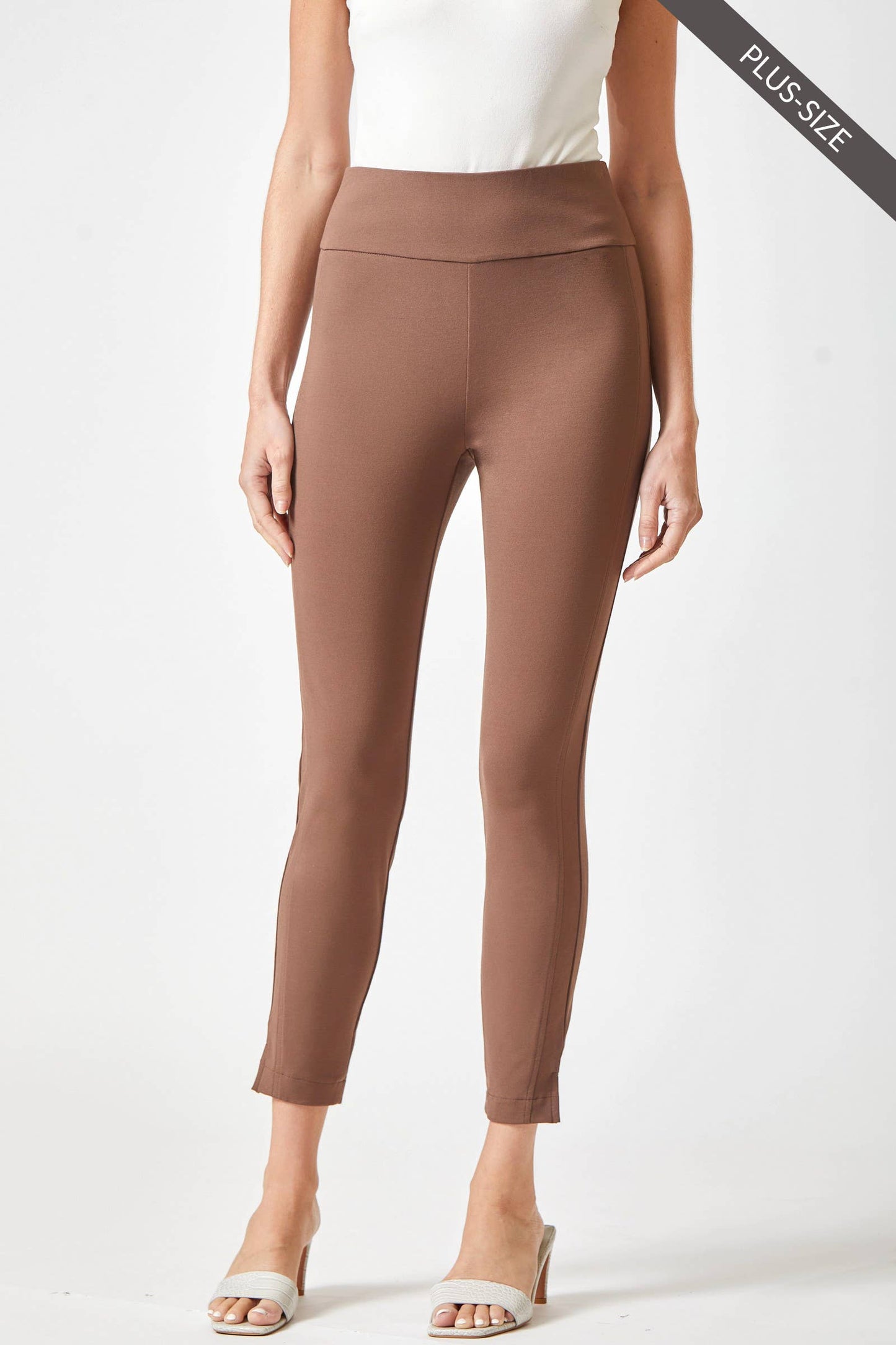 PLUS SIZE Magic High Waisted 28" Skinny Pants Size 1X