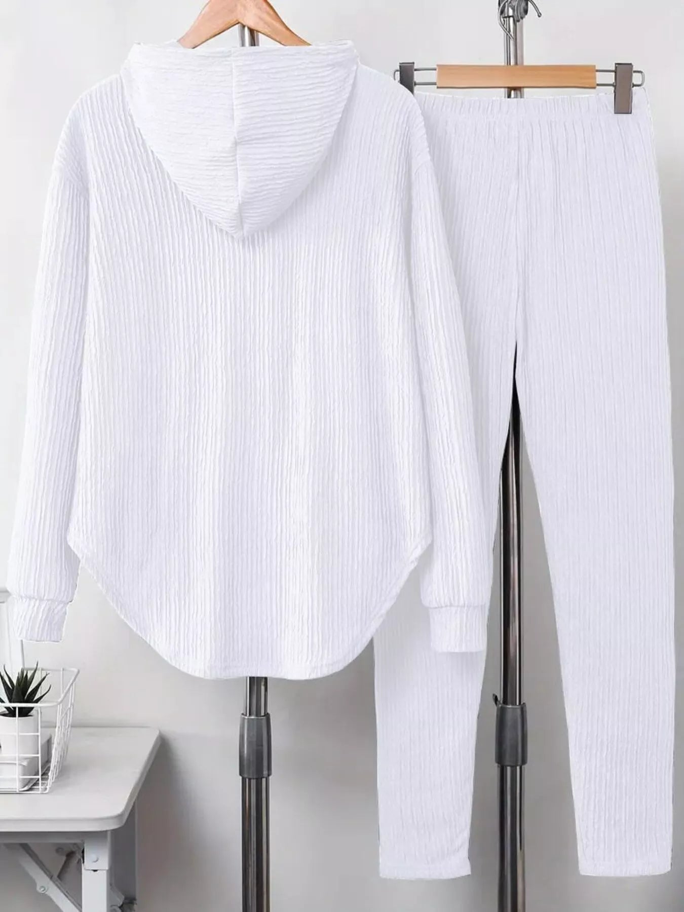 1f288f2fdae043b4b99f35799b961bb3-Max-Origin