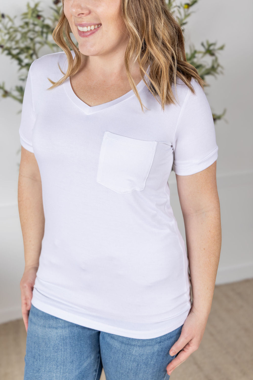 IN STOCK Sophie Pocket Tee - White | Women's Short Sleeve