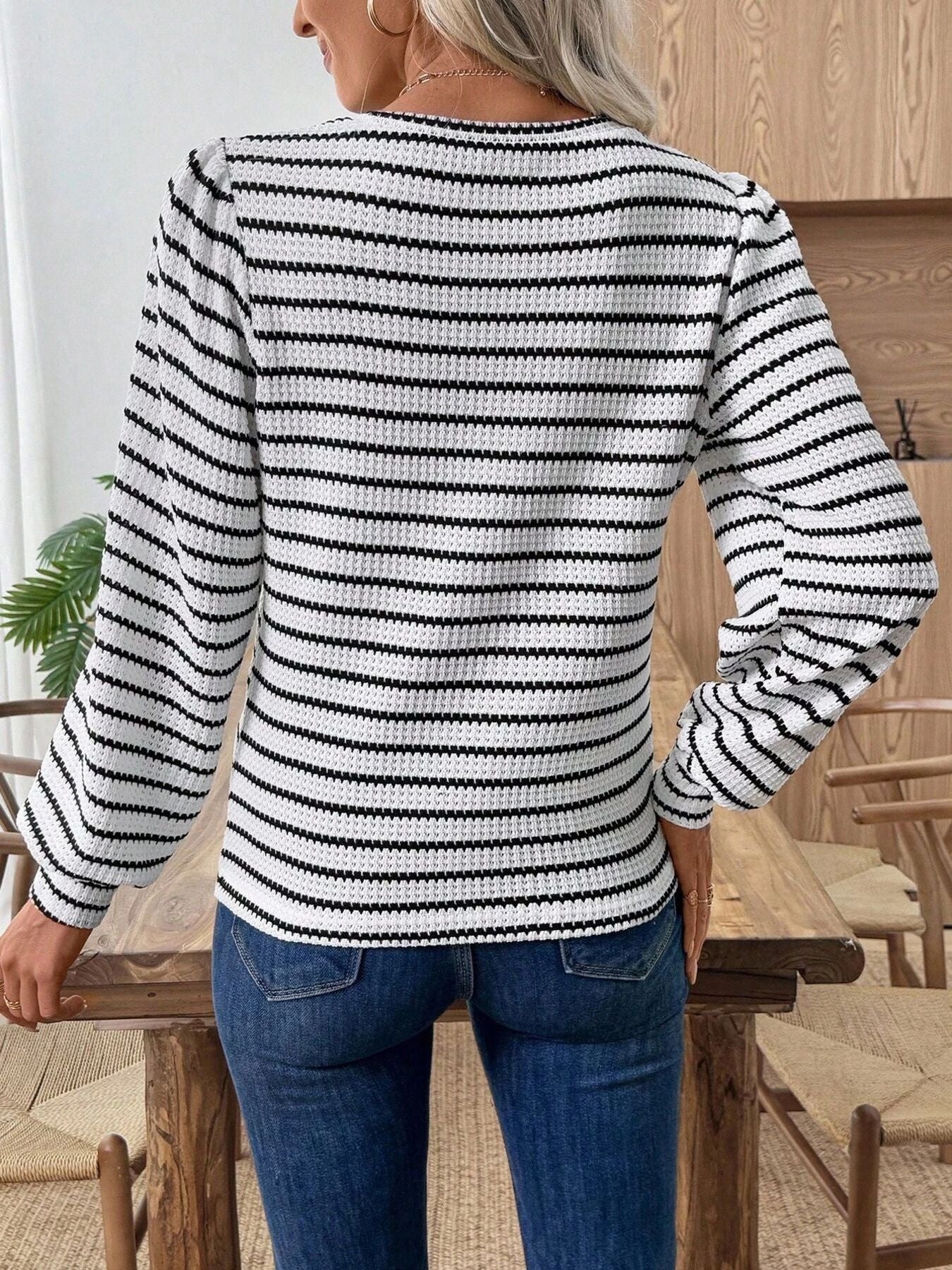 25bf68637a474297adb3eaa352075cfd-Max