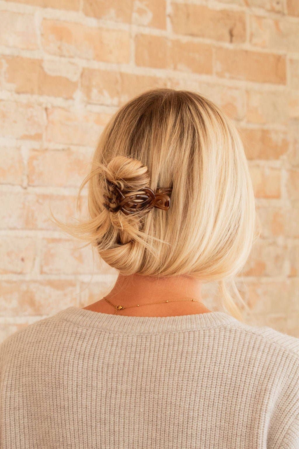 Overlapping Flat Claw Clip