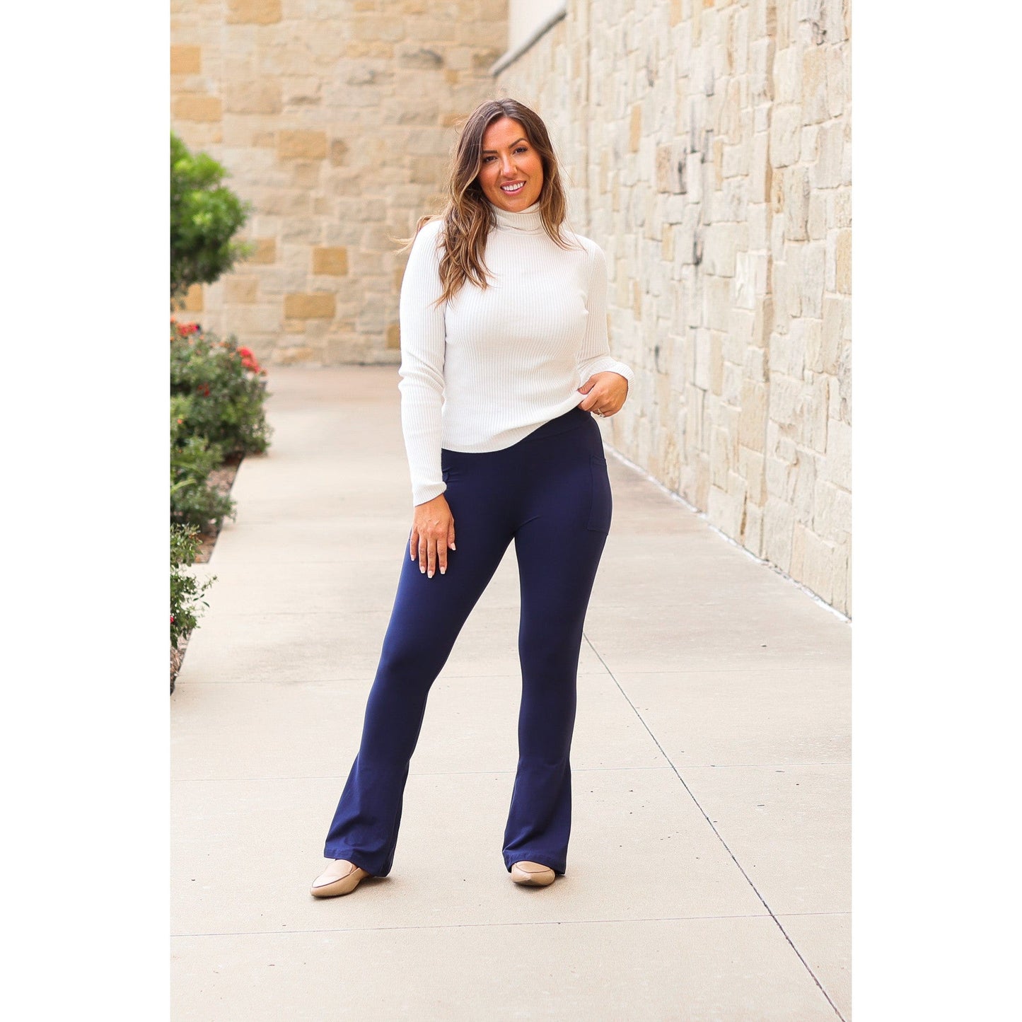 Ready to Ship | The Niko - Navy FLARE Leggings with Pocket - Round 2