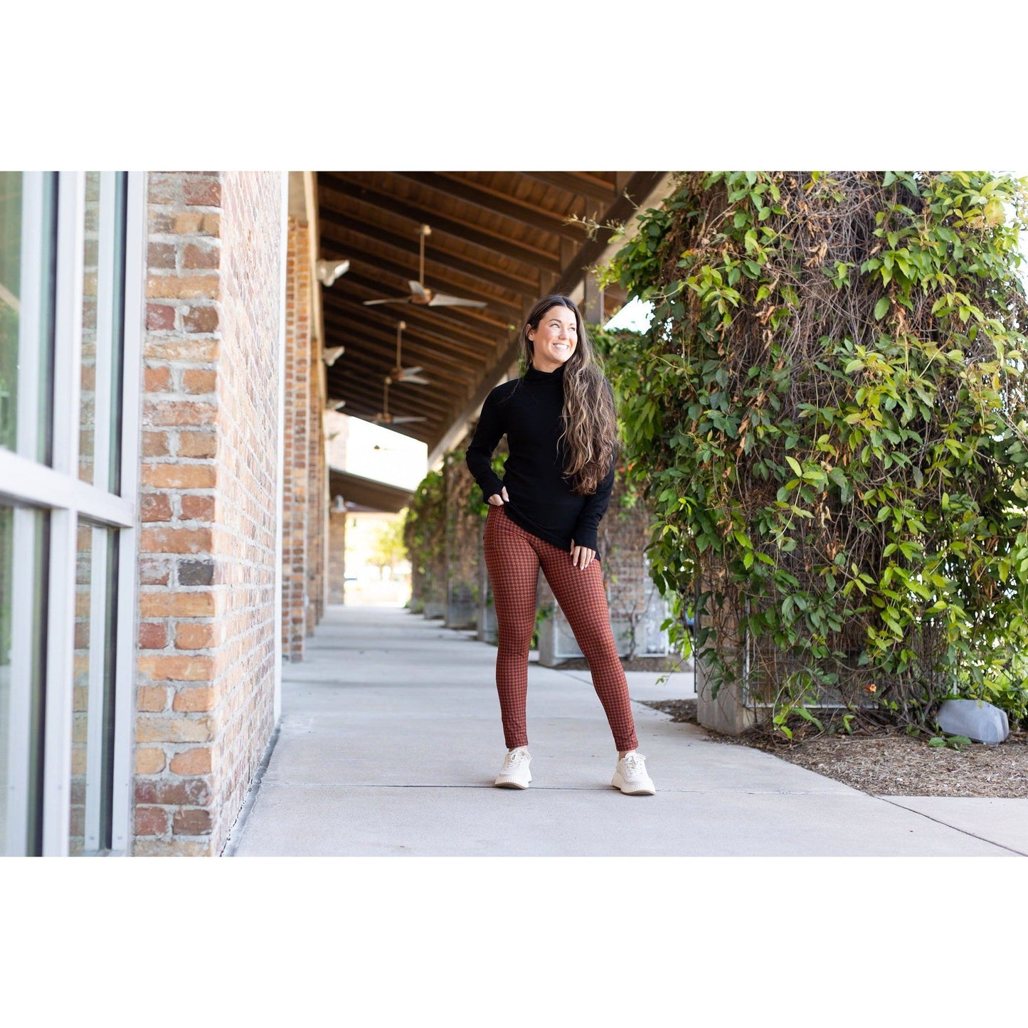 Julia Rose houndstooth full-length leggings, Women wearing houndstooth leggings high waisted