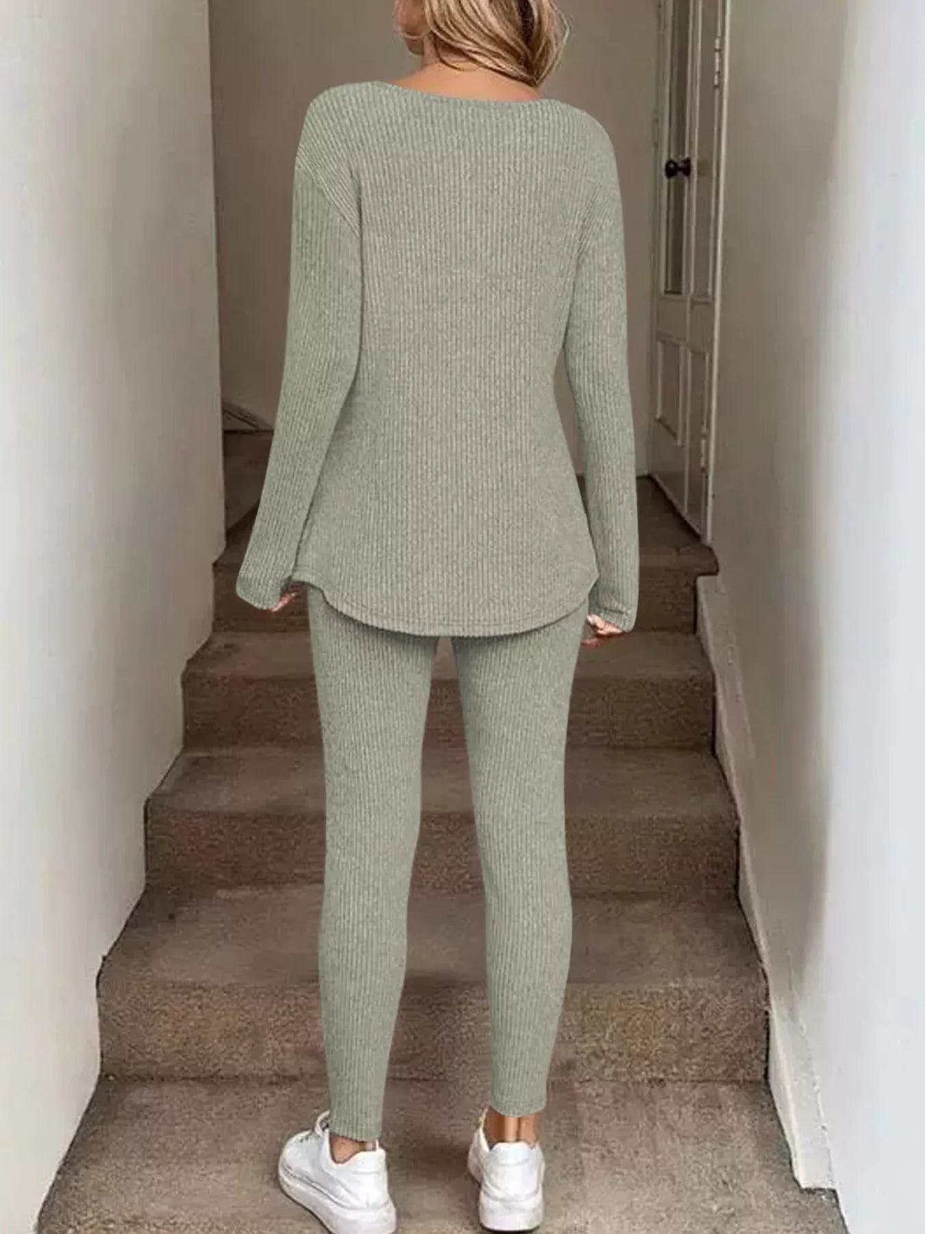 9f61b185c2a34e88817af719c3ed87e1-Max-Origin