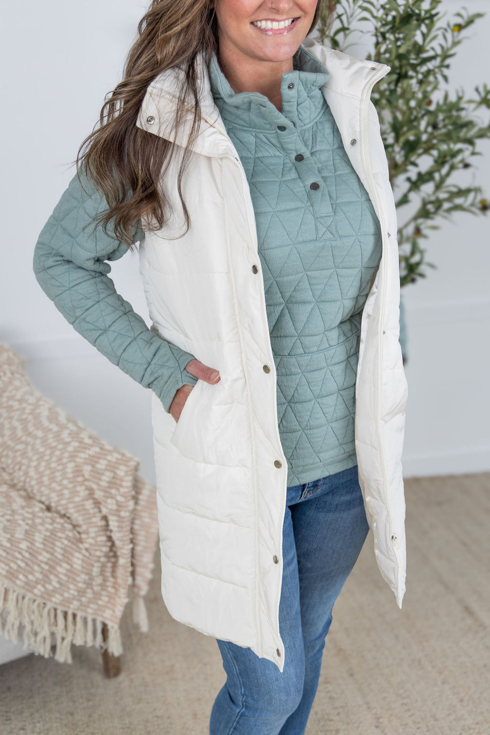 Michelle May Harlow Vest Cream