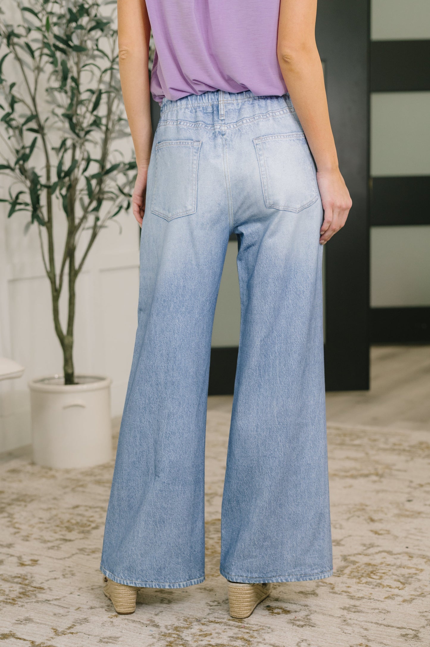 Zenim Printed Wide Leg Bottoms in Light Wash
